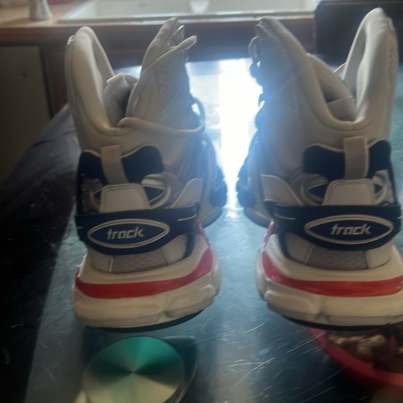 Hi top Balenciaga tracks mint condition only worn once - Picture 5 of 5